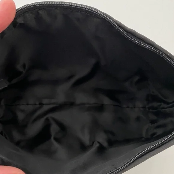 RARE Limited Edition MAC Selena La Reina Makeup Bag - Picture 6 of 7